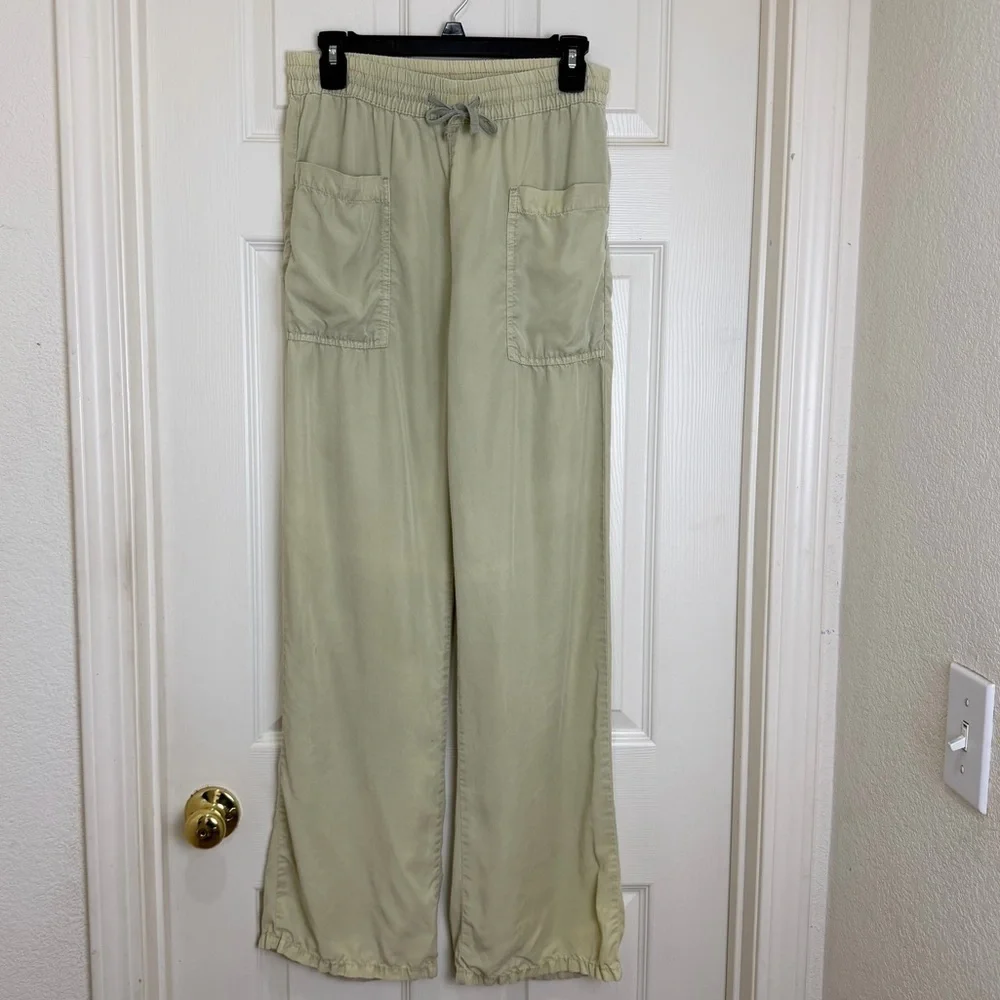 Zara Wide-Leg Drawstring Pants in light olive green size S